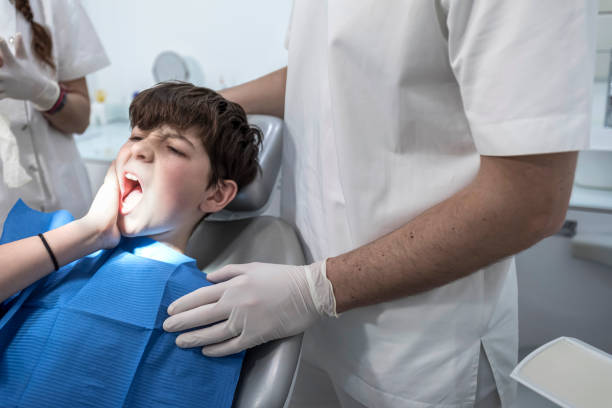 Best Cracked Tooth Emergency Dentist  in Splendora, TX